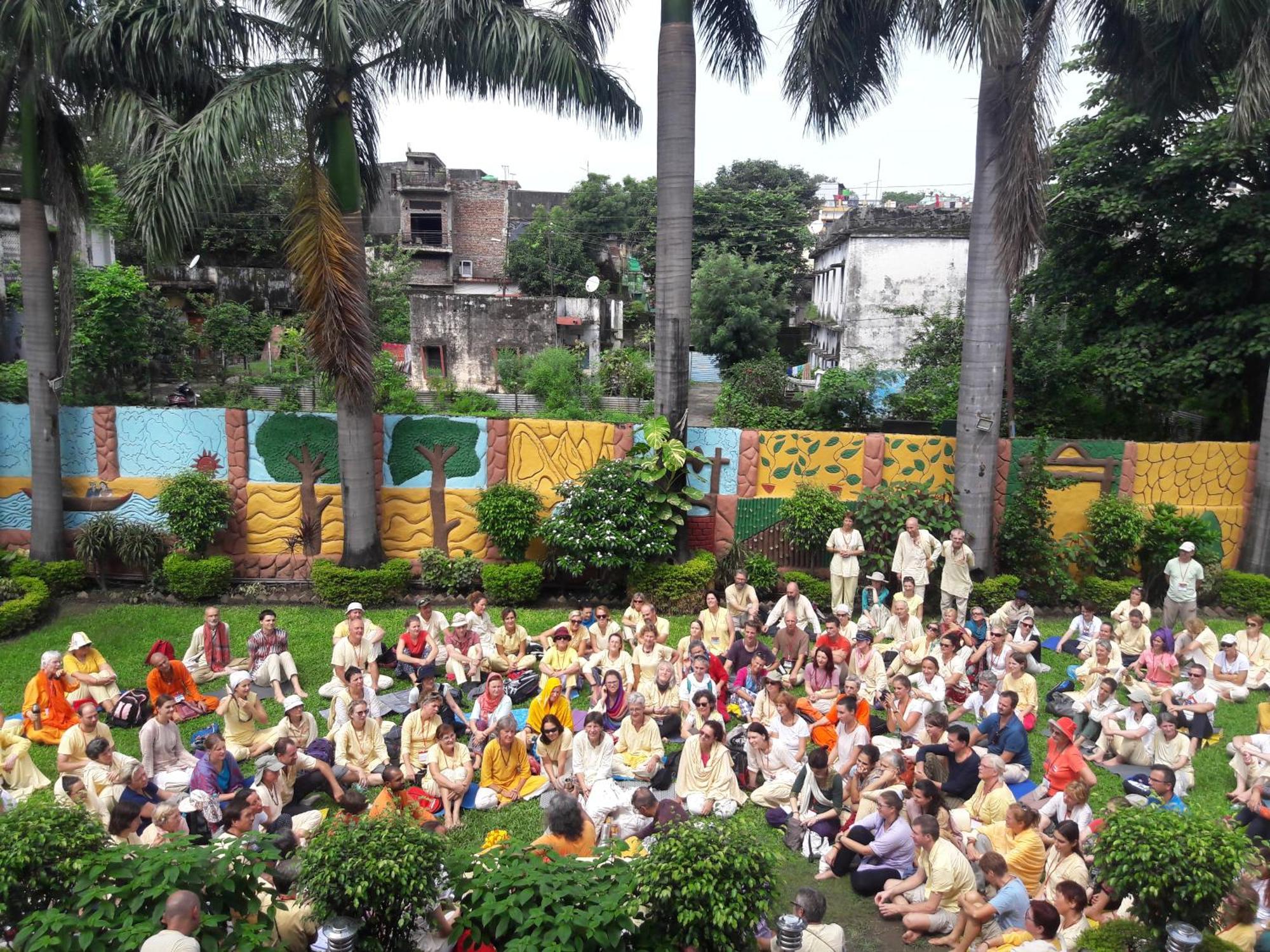 Hotel Neeraj Bhawan- Triveni Ghat Rishikesh Ngoại thất bức ảnh