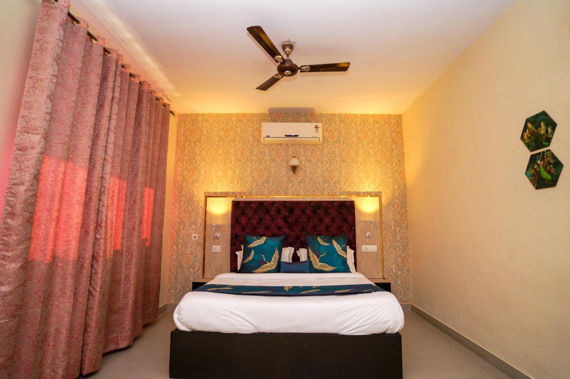 Hotel Neeraj Bhawan- Triveni Ghat Rishikesh Ngoại thất bức ảnh