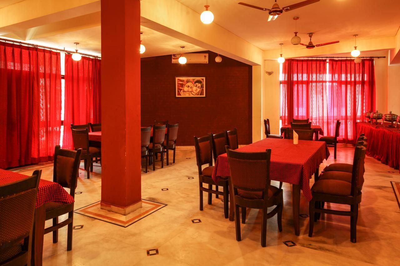 Hotel Neeraj Bhawan- Triveni Ghat Rishikesh Ngoại thất bức ảnh