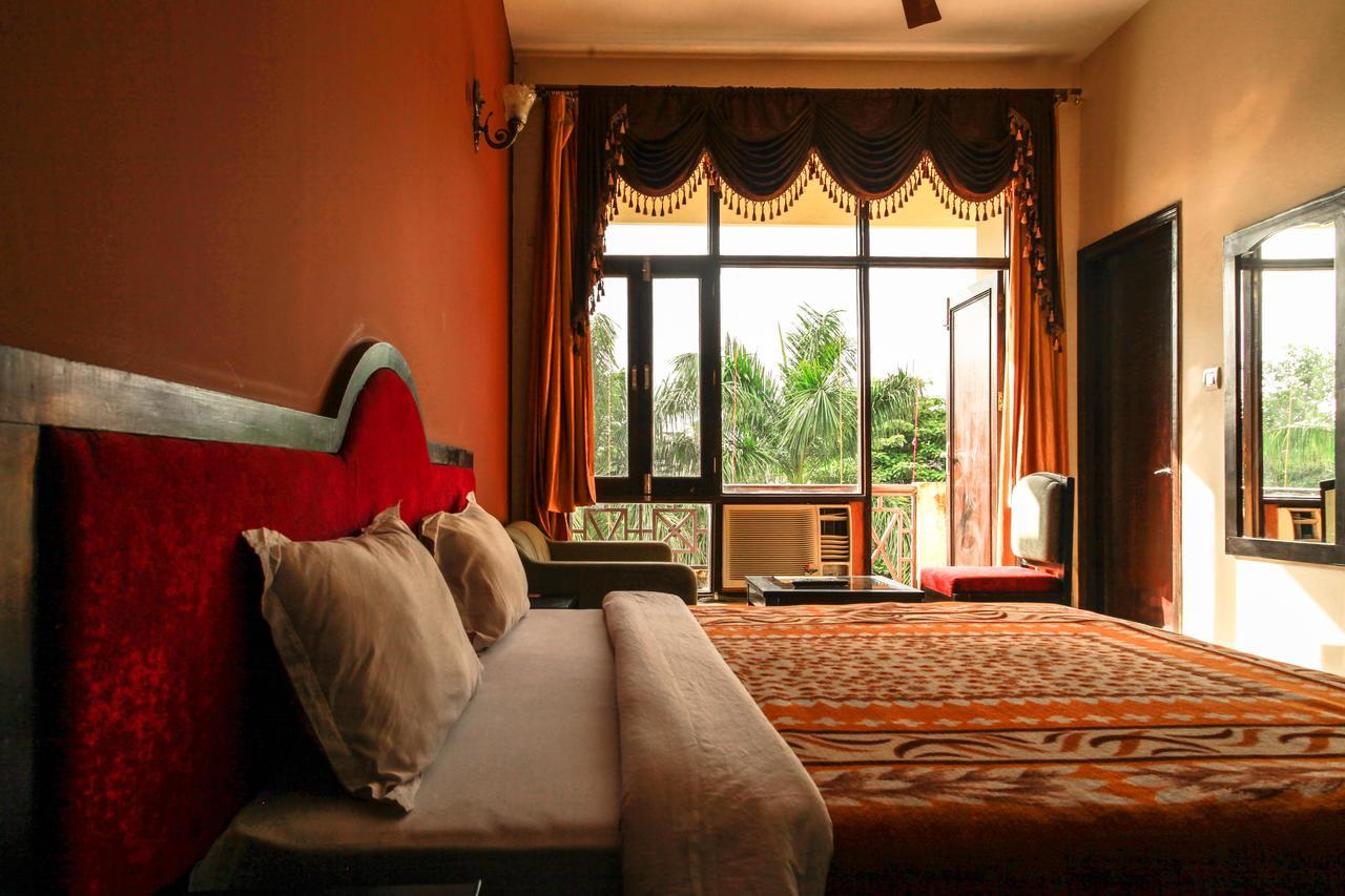 Hotel Neeraj Bhawan- Triveni Ghat Rishikesh Ngoại thất bức ảnh
