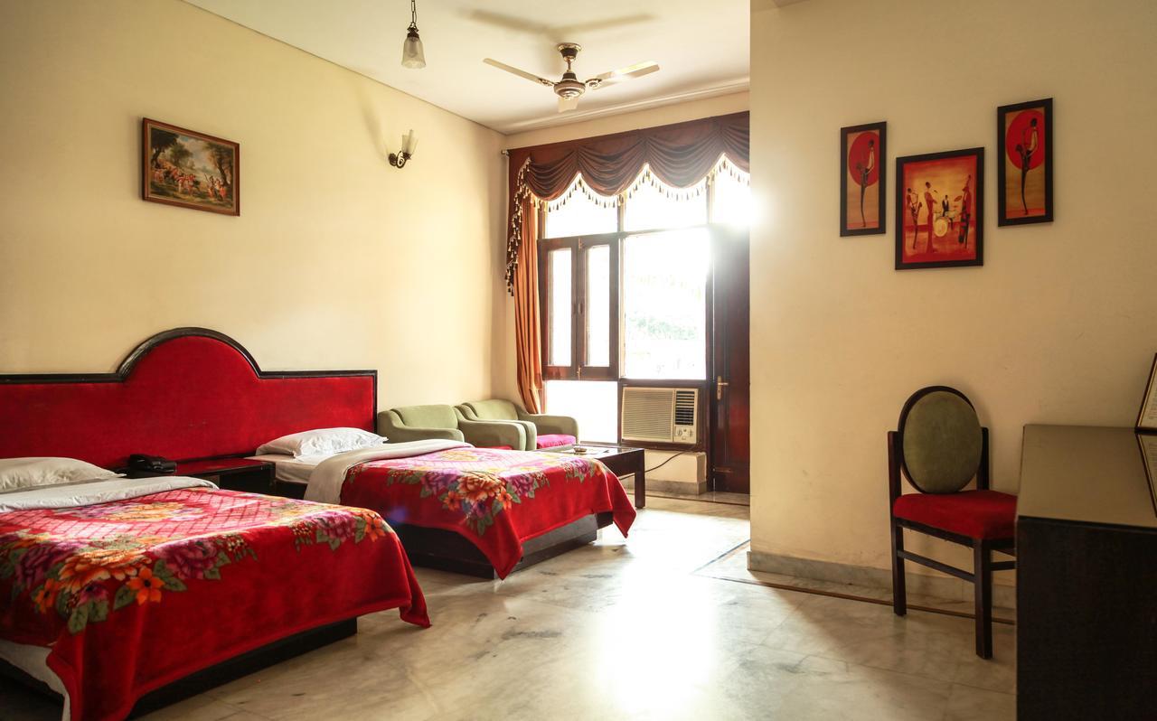 Hotel Neeraj Bhawan- Triveni Ghat Rishikesh Ngoại thất bức ảnh