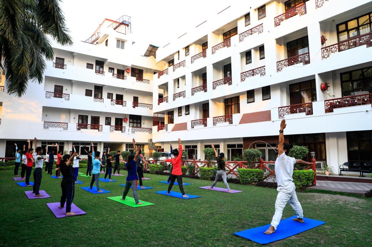 Hotel Neeraj Bhawan- Triveni Ghat Rishikesh Ngoại thất bức ảnh