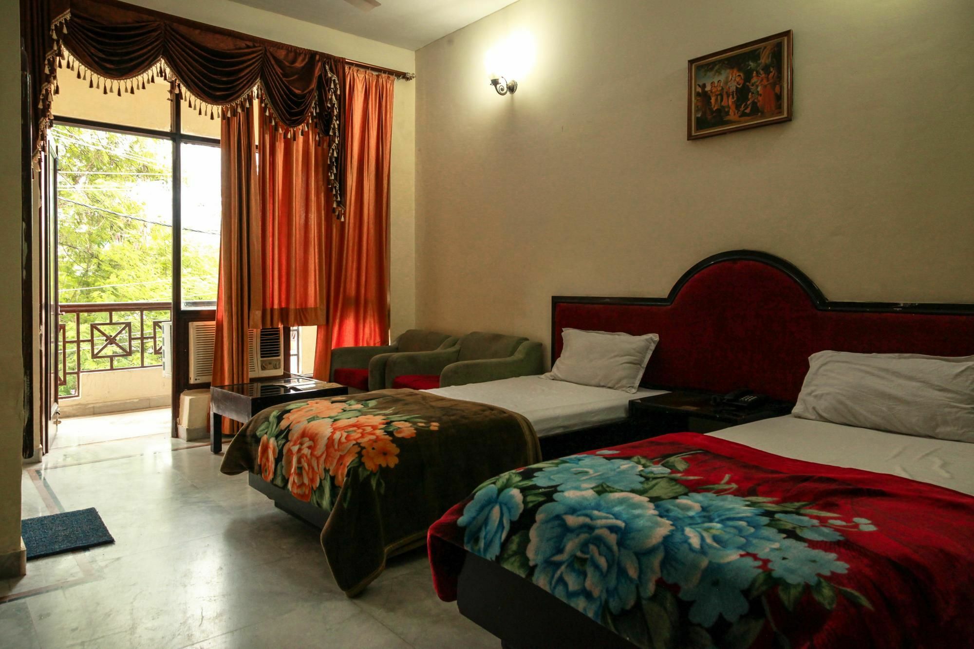 Hotel Neeraj Bhawan- Triveni Ghat Rishikesh Ngoại thất bức ảnh